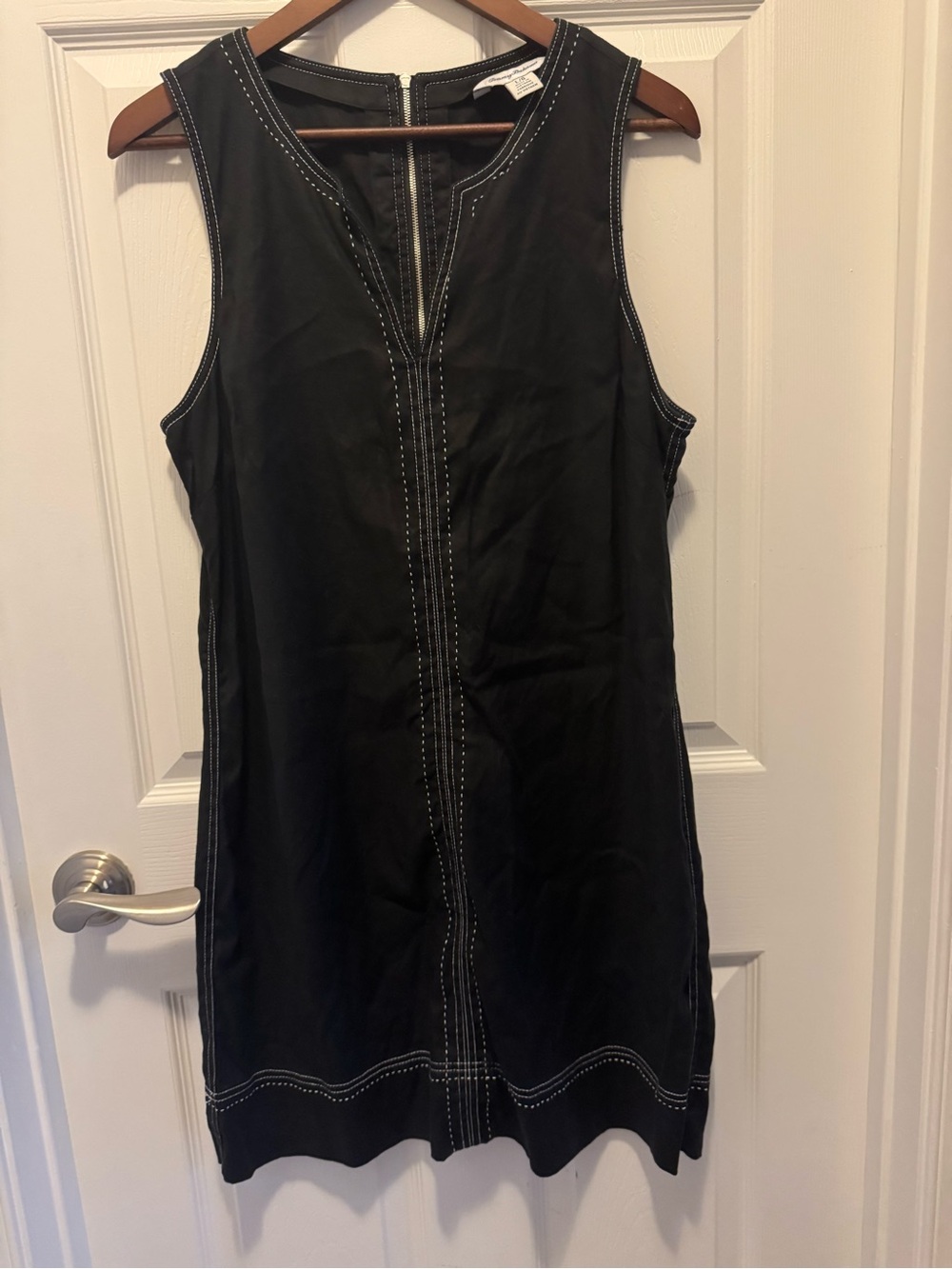 Tommy Bahama Black Contrast Stitch Sleeveless Shift Dress Large - Picture 2 of 5